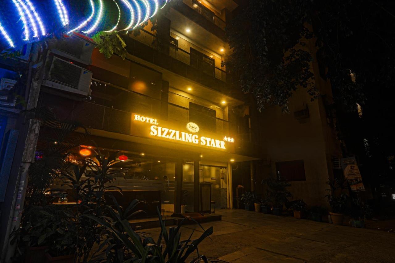 Hotel Sizzling Starr نيودلهي المظهر الخارجي الصورة