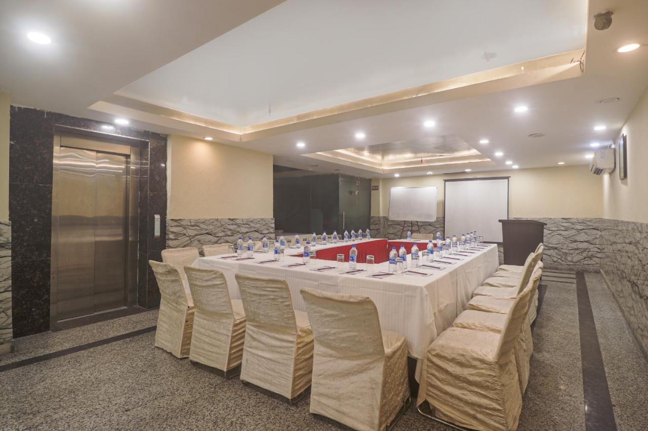 Hotel Sizzling Starr نيودلهي المظهر الخارجي الصورة