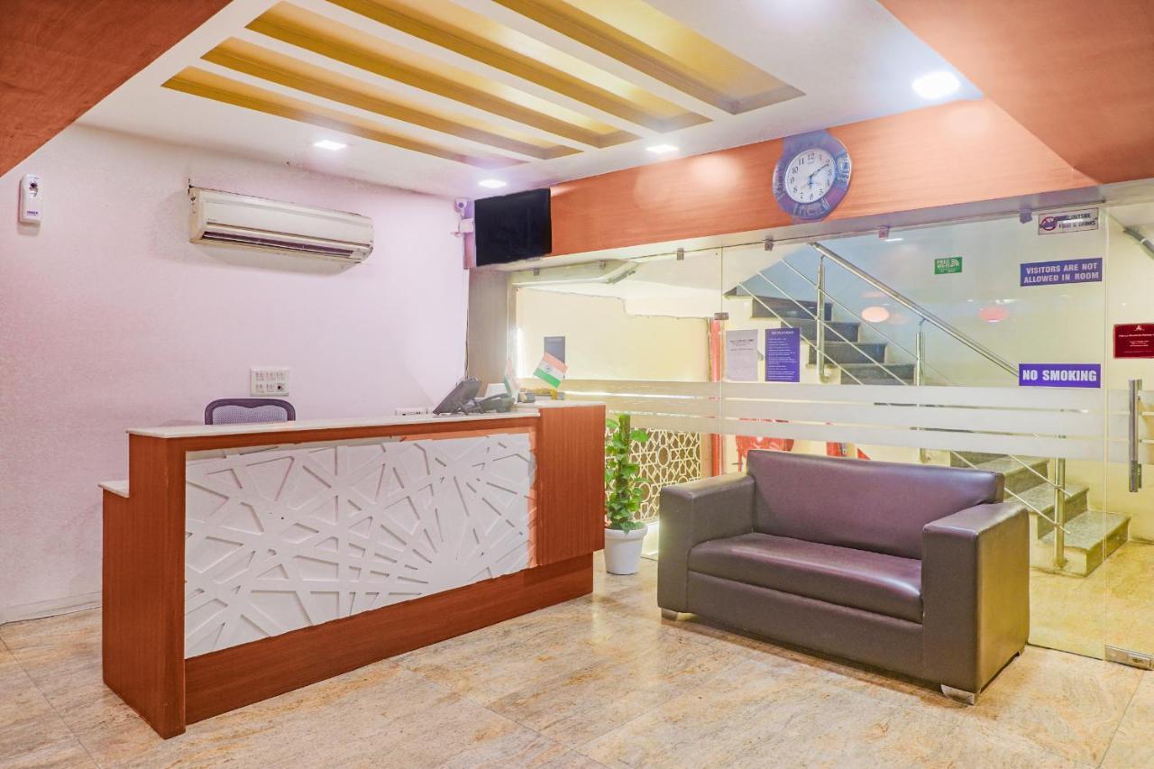 Hotel Sizzling Starr نيودلهي المظهر الخارجي الصورة