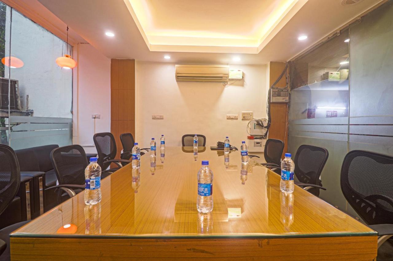 Hotel Sizzling Starr نيودلهي المظهر الخارجي الصورة