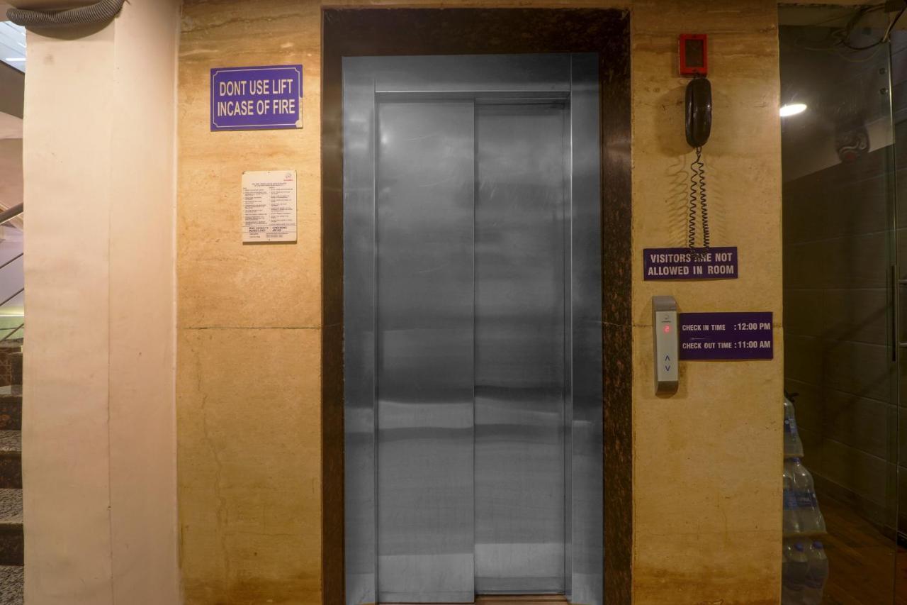 Hotel Sizzling Starr نيودلهي المظهر الخارجي الصورة